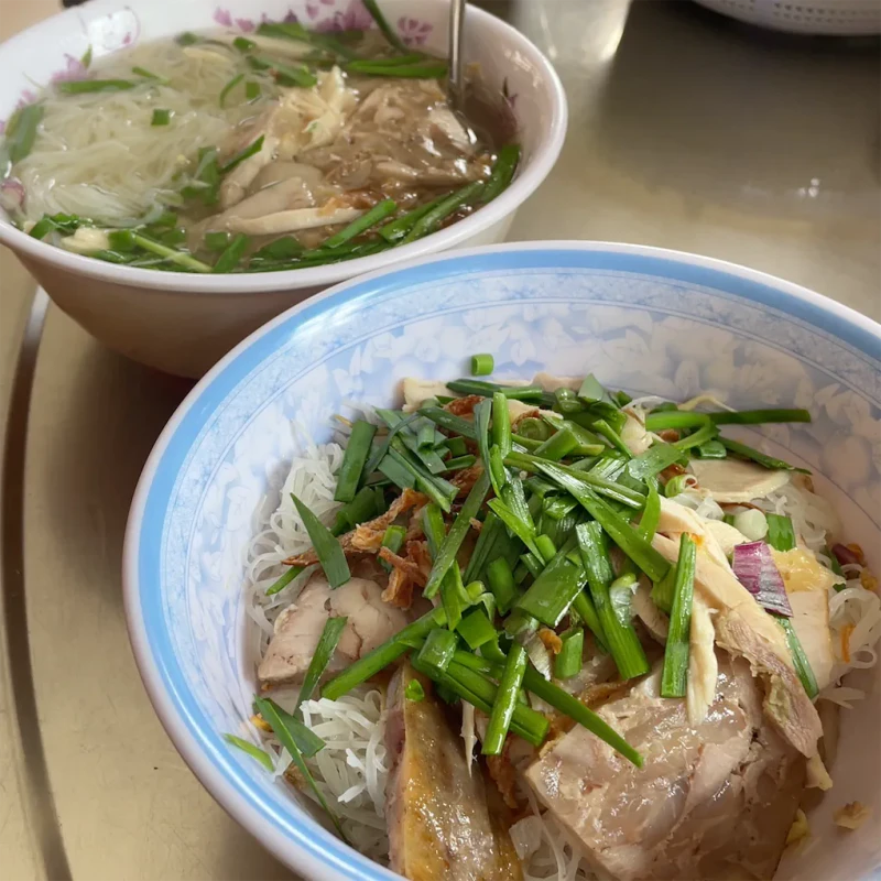 Hủ tiếu dì sáu - ảnh 3